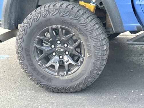 2025 Chevrolet Colorado ZR2