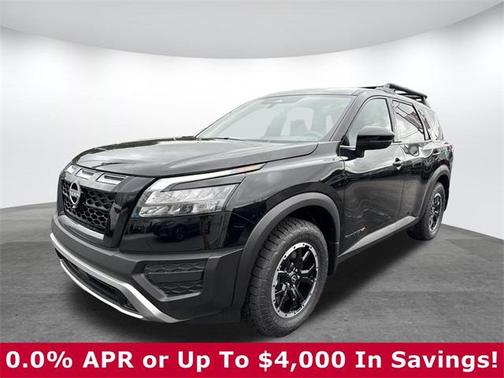 2025 Nissan Pathfinder Rock Creek 4WD