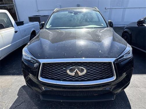 2023 INFINITI QX50 LUXE AWD