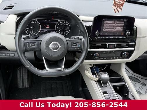 2024 Nissan Pathfinder SV FWD