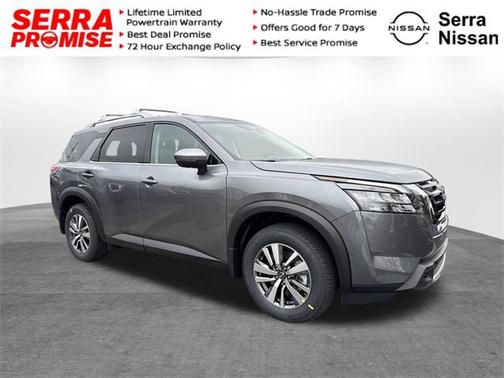 2025 Nissan Pathfinder SL FWD