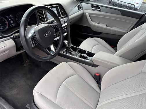 2018 Hyundai SONATA SEL