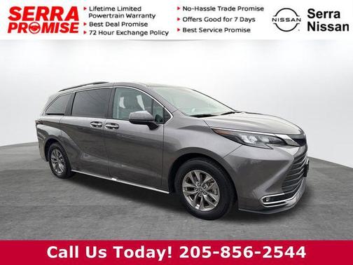 2024 Toyota Sienna XLE