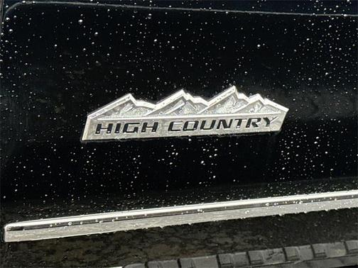 2018 Chevrolet Silverado 1500 High Country