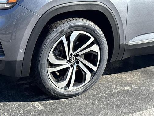 2021 Volkswagen Atlas 3.6L SEL Premium