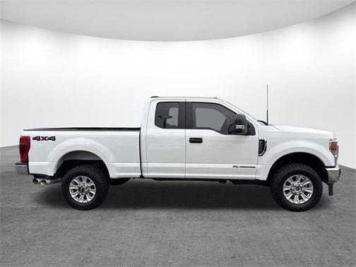 2022 Ford F-350 XLT