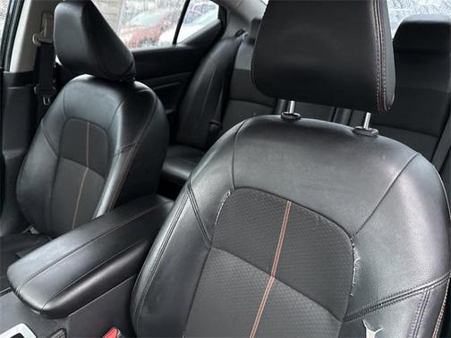 2022 Nissan Altima SR FWD