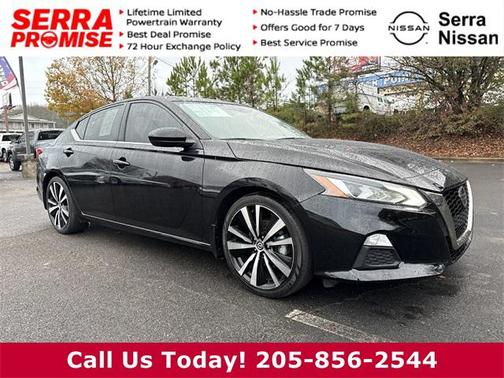 2022 Nissan Altima SR FWD