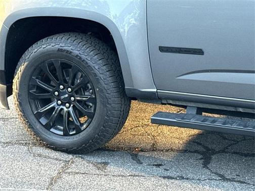 2021 GMC Canyon Elevation Standard