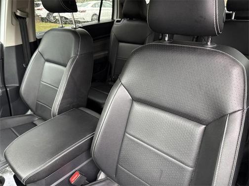 2022 Volkswagen Atlas 2.0T SEL