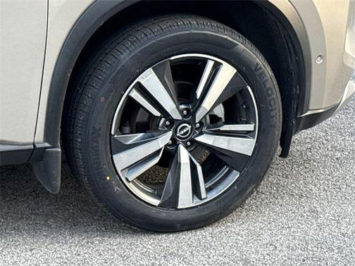 2022 Nissan Rogue Platinum