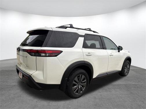 2024 Nissan Pathfinder SV FWD