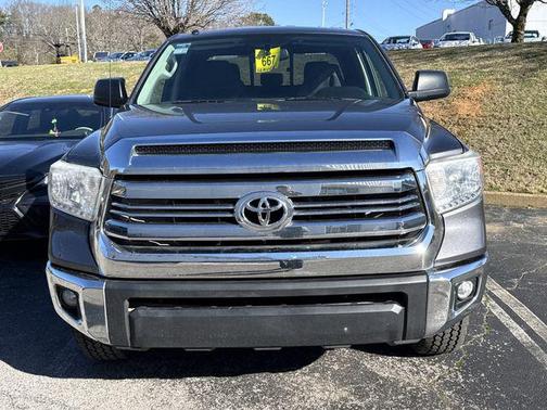 2017 Toyota Tundra SR5