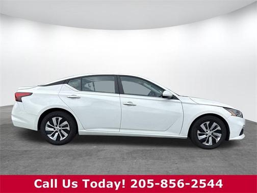 2022 Nissan Altima S FWD