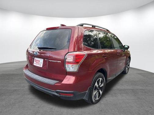 Venetian Red Pearl 2018 Subaru Forester 2.5i