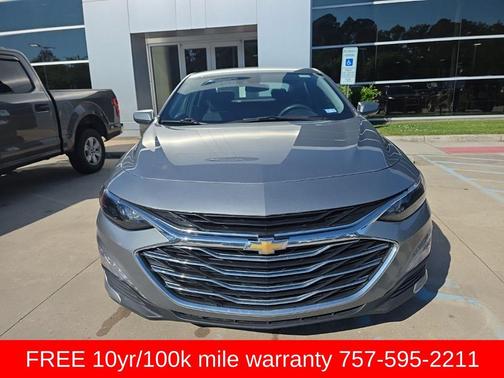 Sterling Gray Metallic 2023 Chevrolet Malibu FWD 1LT