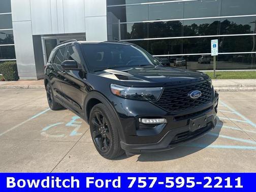 2022 Ford Explorer ST-Line