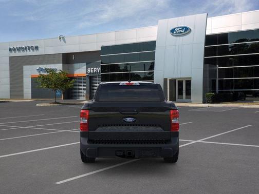 Black 2026 Ford Maverick XLT