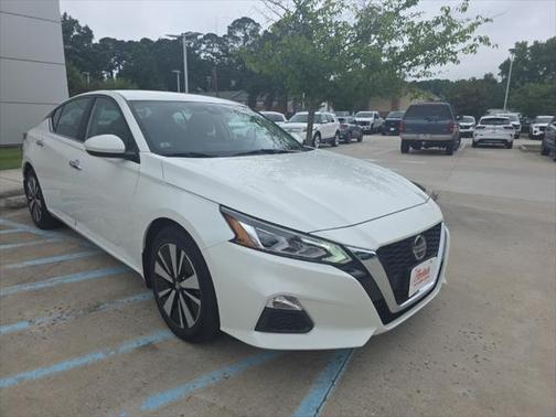 2021 Nissan Altima 2.5 SV