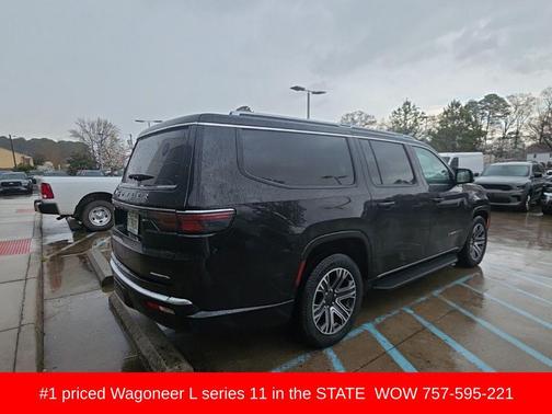 Diamond Black Crystal Pearlcoat 2023 Jeep Wagoneer L Series II 4x4