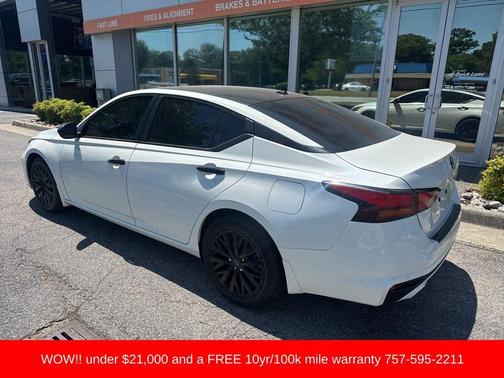 Pearl White Tricoat 2023 Nissan Altima 2.5 SV