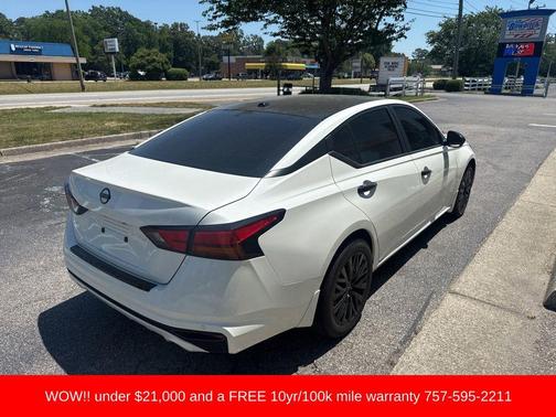 Pearl White Tricoat 2023 Nissan Altima 2.5 SV