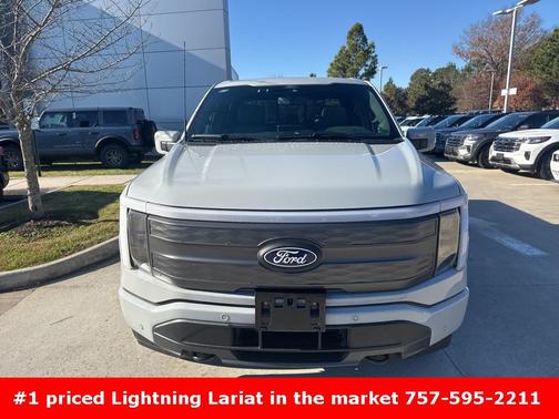 2024 Ford F-150 Lightning LARIAT