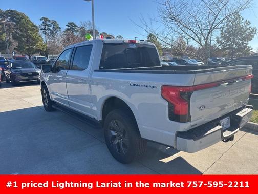 2024 Ford F-150 Lightning LARIAT