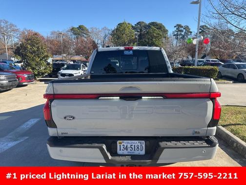 2024 Ford F-150 Lightning LARIAT