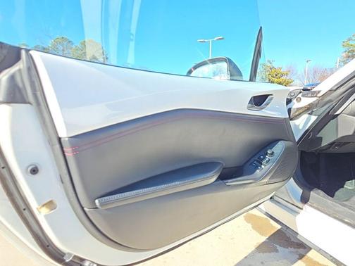 2017 Mazda MX-5 Miata RF Club