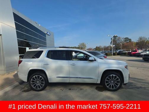 2022 GMC Acadia Denali