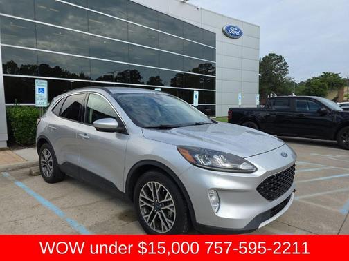 Ingot Silver 2020 Ford Escape SEL