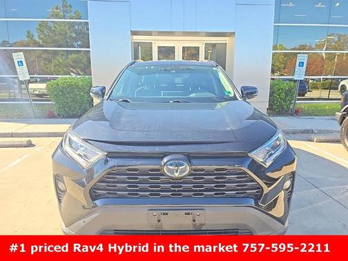 2020 Toyota RAV4 Hybrid XLE