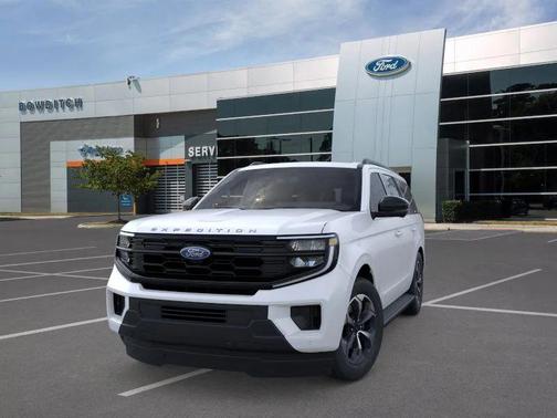 2026 Ford Expedition Active