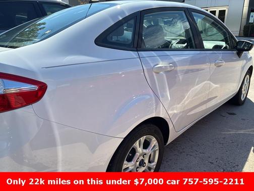 2016 Ford Fiesta SE