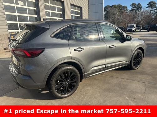 2023 Ford Escape ST-Line Elite