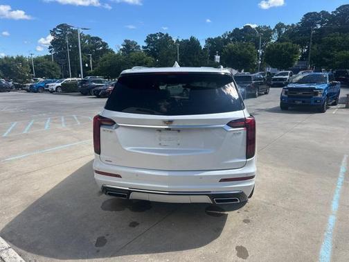 2021 Cadillac XT6 Premium Luxury AWD