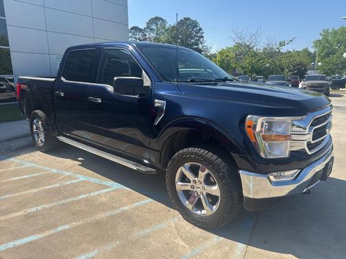 ANTIMATTER BLUE METALLIC 2022 Ford F-150 XLT