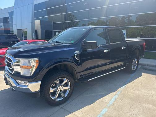 ANTIMATTER BLUE METALLIC 2022 Ford F-150 XLT