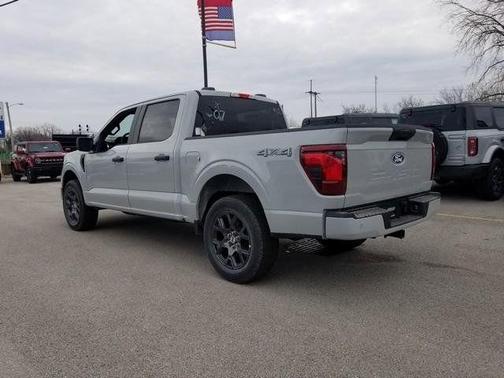 Avalanche 2026 Ford F-150 STX