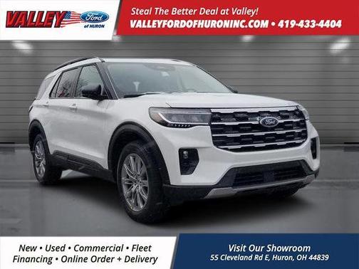 Star White 2026 Ford Explorer Active