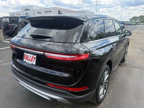 Black Metallic 2023 Lincoln Corsair Standard