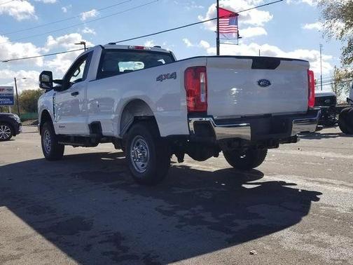 Oxford White 2026 Ford F-350 XL