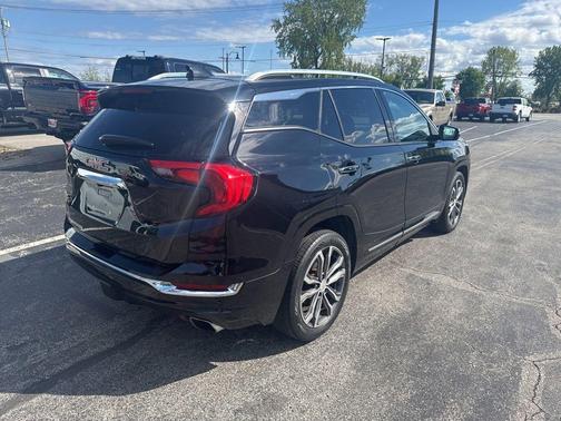 Ebony Twilight Metallic 2019 GMC Terrain Denali