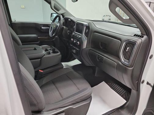 Summit White 2022 Chevrolet Silverado 1500 Limited LT