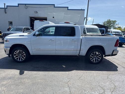 Bright White Clearcoat 2025 RAM 1500 Limited