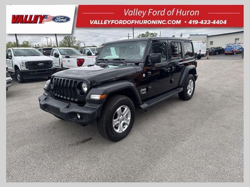 Black Clearcoat 2019 Jeep Wrangler Unlimited Sport
