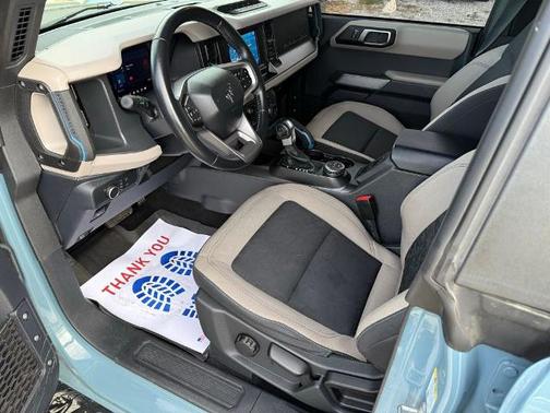 2022 Ford Bronco WILDTRAK