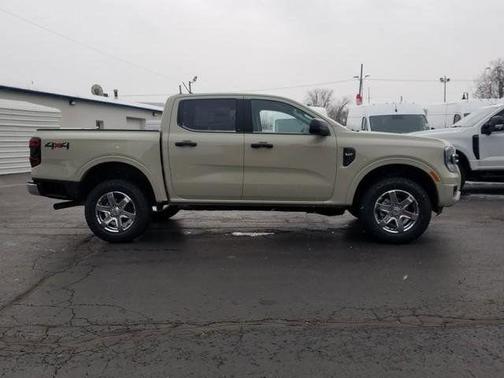 Desert Sand 2025 Ford Ranger XLT