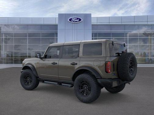 Gray 2026 Ford Bronco Badlands